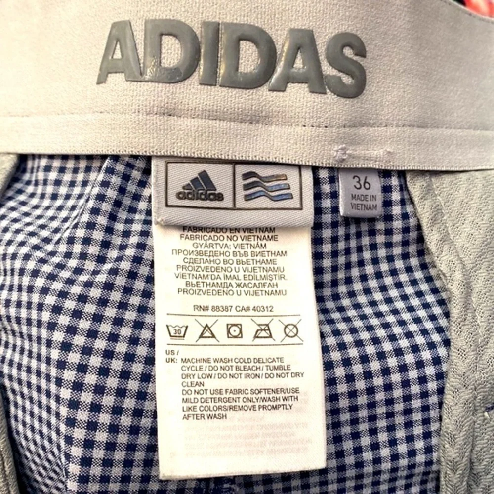 Men’s Adidas Black and Gray Checked Polyester Blend Golf Shorts Size 36